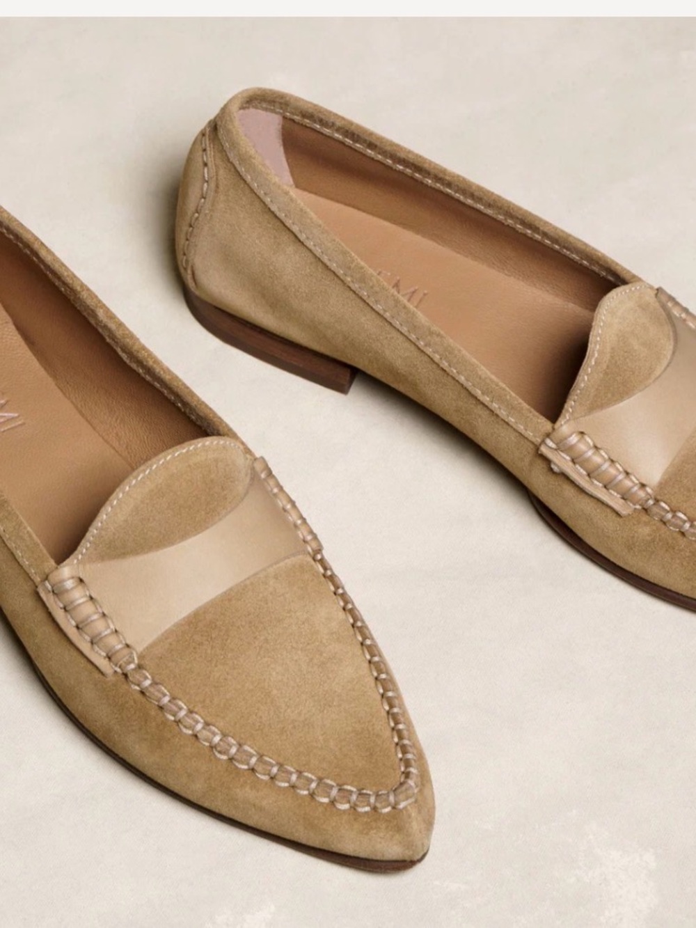 M.GEMI $348 The Edetta Pointed Toe Loafer  Italy Hand Stitched Womens 8.5  39